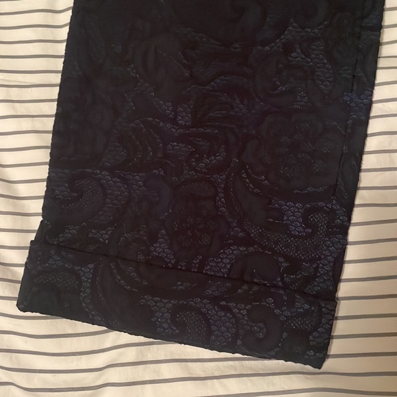 BCBG navy blue & black lace ankle pants Allen size 8 cotton blend - Picture 6 of 9